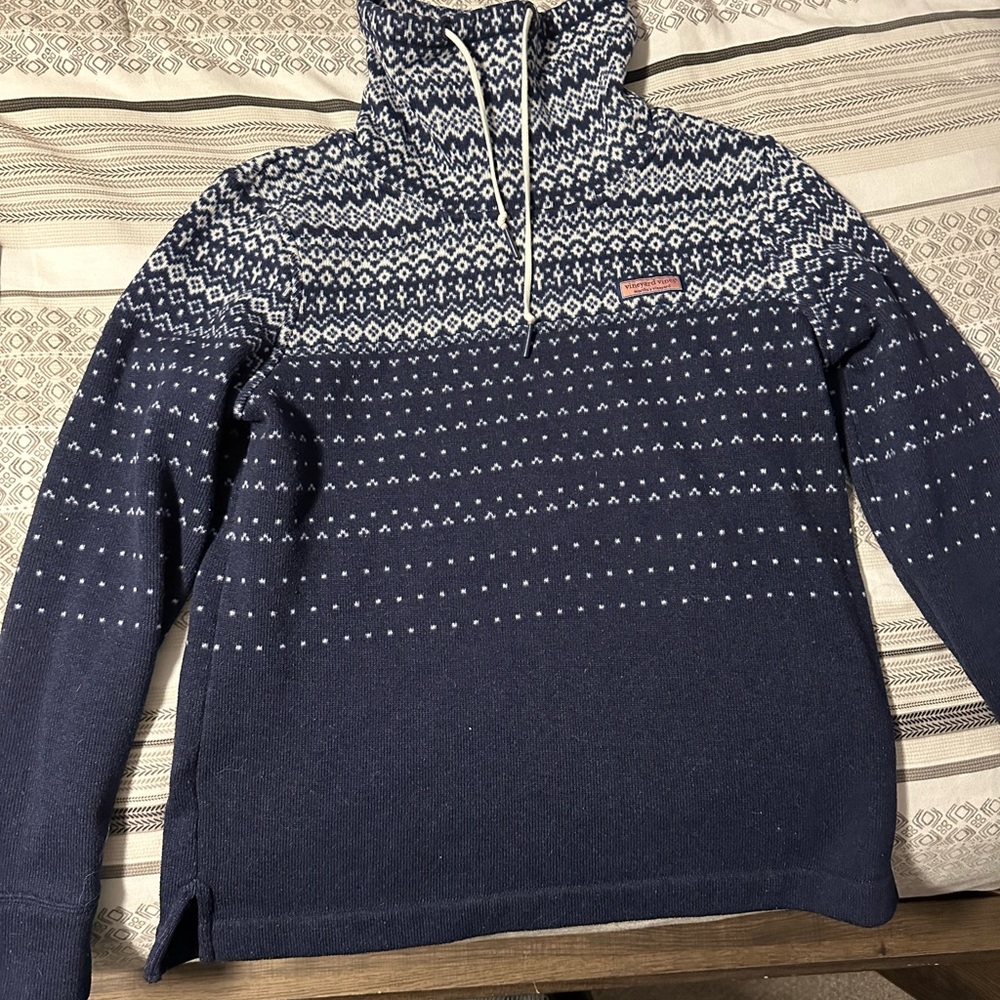 Vineyard vines turtleneck sweater
